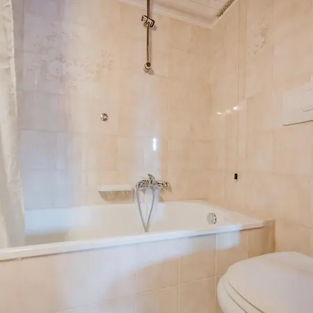 Ca' Alpini - Mountain View Terrace & Parking Daire Cortina dʼAmpezzo