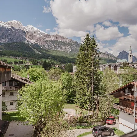 Appartement Ca' Alpini - Mountain View Terrace & Parking