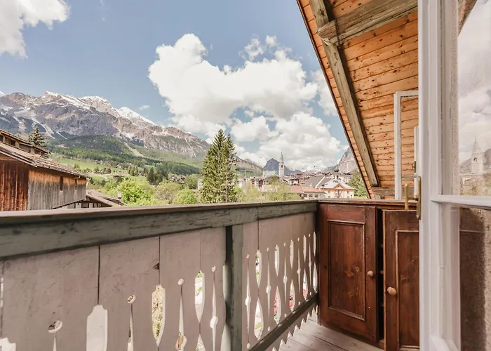 Apartman Ca' Alpini - Mountain View Terrace & Parking Cortina dʼAmpezzo
