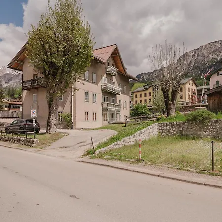 Ca' Alpini - Mountain View Terrace & Parking * Cortina d'Ampezzo