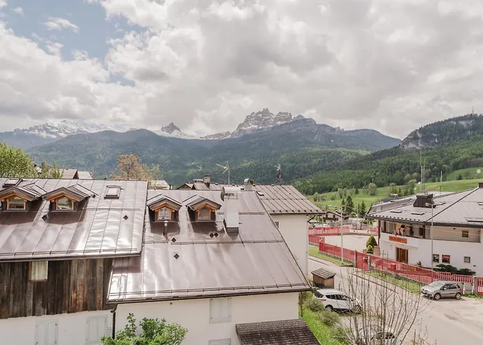 Ca' Alpini - Mountain View Terrace & Parking Apartmán Cortina dʼAmpezzo